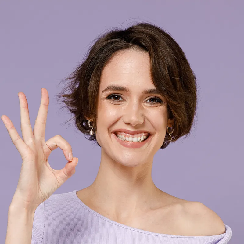kaempf-ebert-invisalign-adult junge Frau